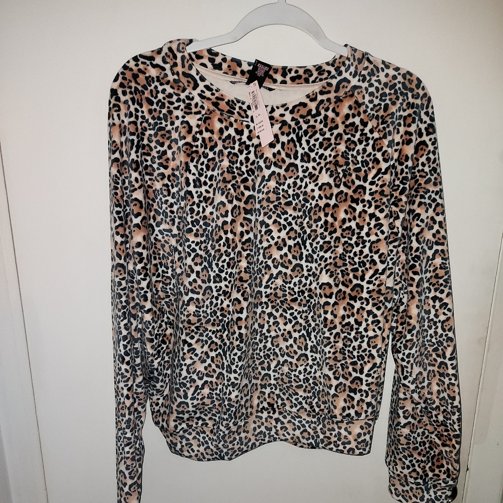 Victoria Secret Velour set size XL NWT - Picture 3 of 13